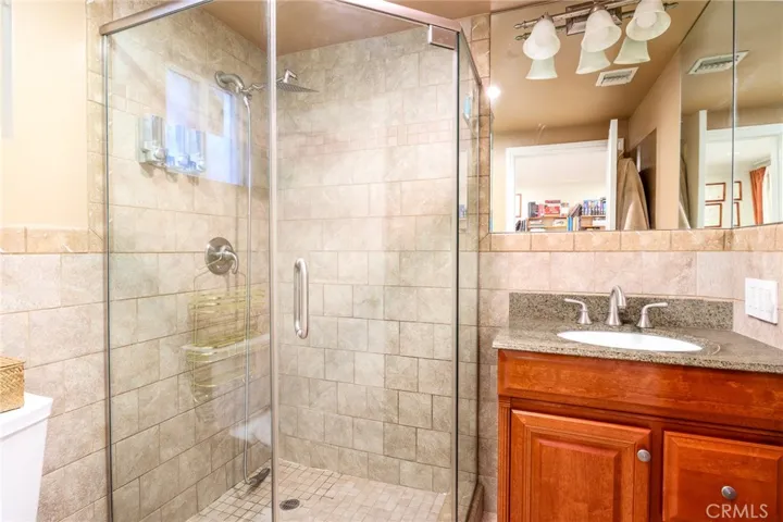 11810 Babbitt Ave, Granada Hills, California 91344