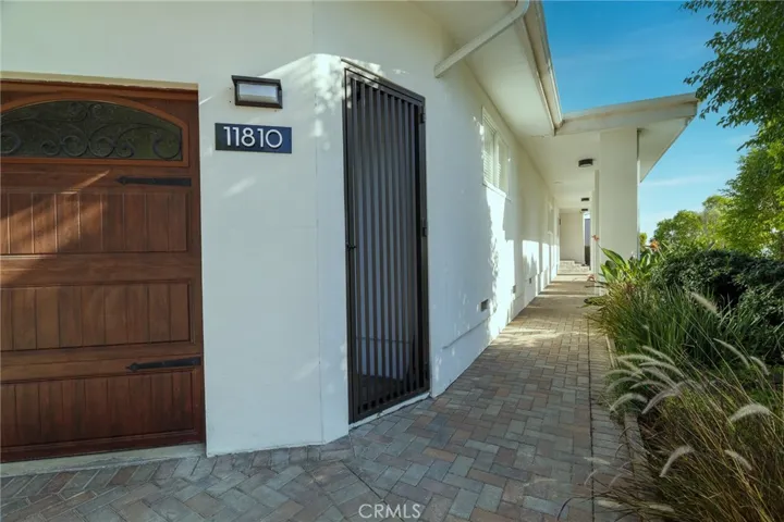 11810 Babbitt Ave, Granada Hills, California 91344