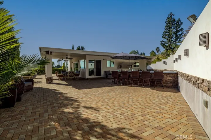 11810 Babbitt Ave, Granada Hills, California 91344