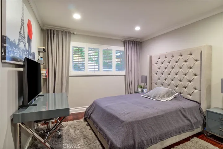 11810 Babbitt Ave, Granada Hills, California 91344