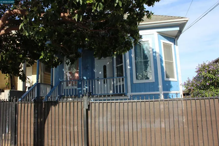 540 3rd St, Richmond, California 94801
