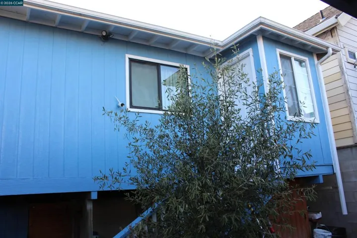540 3rd St, Richmond, California 94801