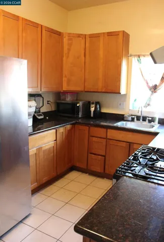 540 3rd St, Richmond, California 94801