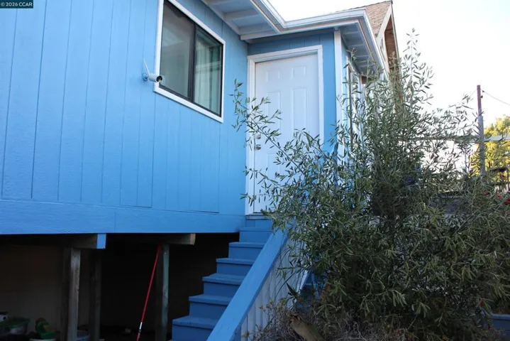 540 3rd St, Richmond, California 94801
