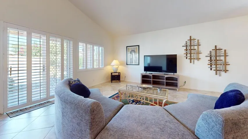 45576-Whistler-Ct-Living-Room 2