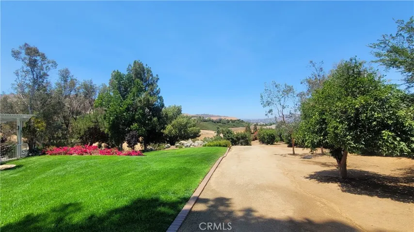10851 Orchard View Lane, Riverside, California 92503