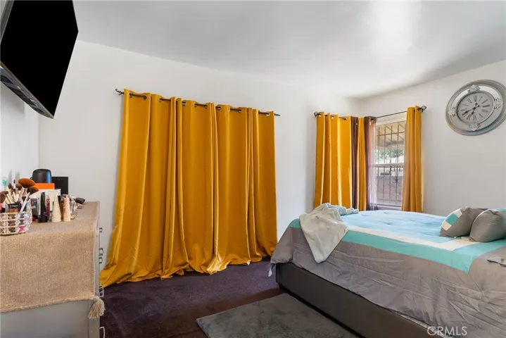 10522 Parmelee, Los Angeles, California 90002