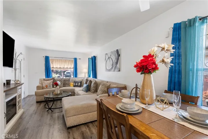 10522 Parmelee, Los Angeles, California 90002