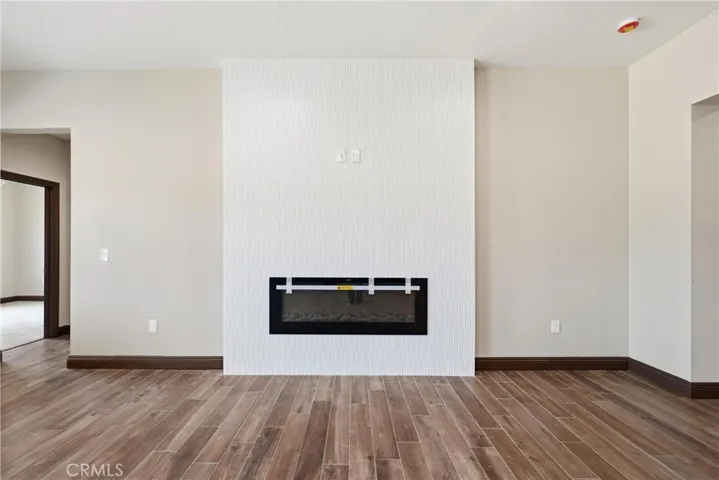 23505 Del Oro Road, Apple Valley, California 92308