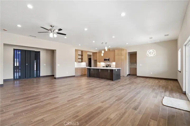 23505 Del Oro Road, Apple Valley, California 92308