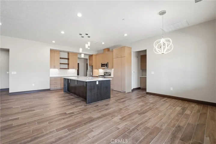 23505 Del Oro Road, Apple Valley, California 92308