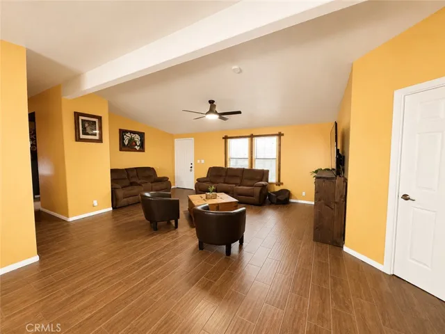 913 S Grand 186, San Jacinto, California 92582