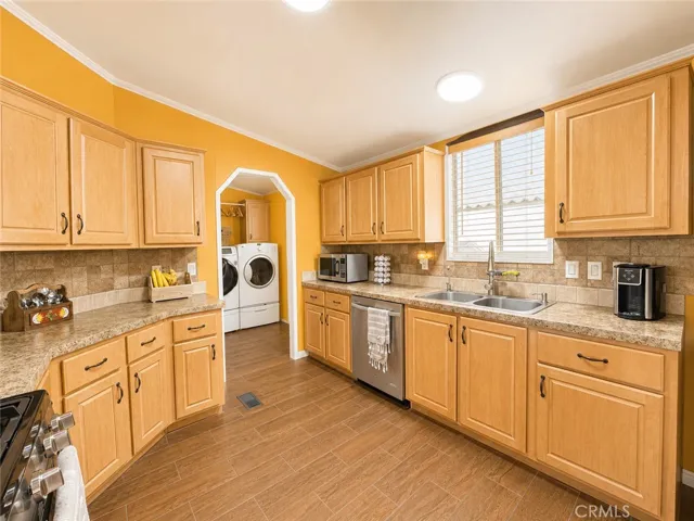 913 S Grand 186, San Jacinto, California 92582