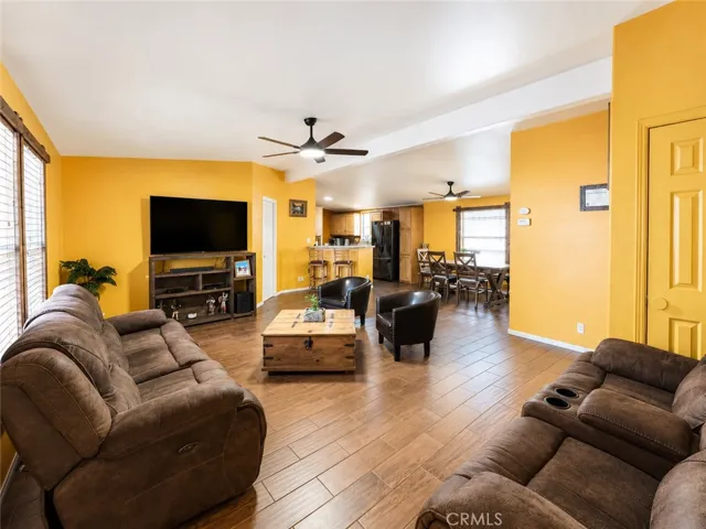 913 S Grand 186, San Jacinto, California 92582