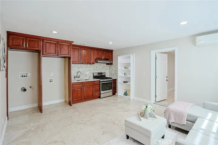8563 Amazon River, Fountain Valley, California 92708