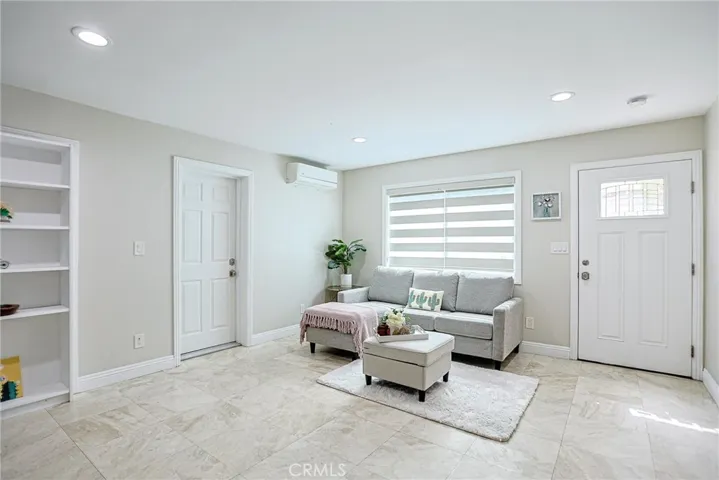 8563 Amazon River, Fountain Valley, California 92708