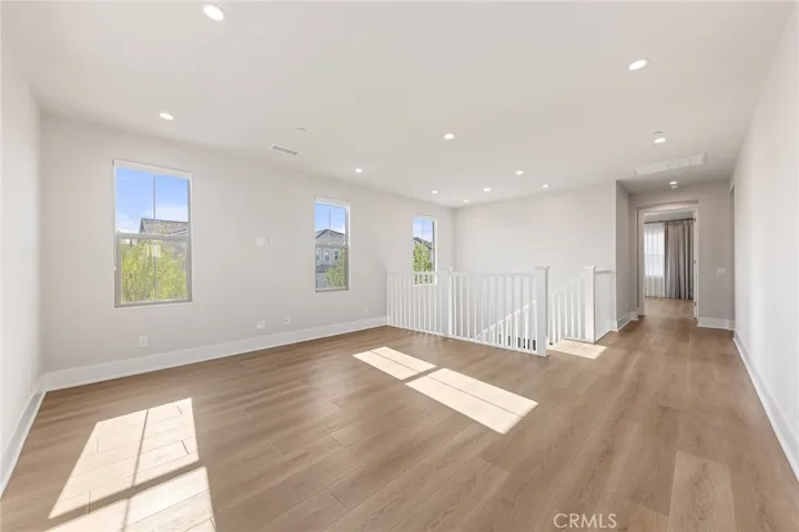 207 Alora, Irvine, California 92618
