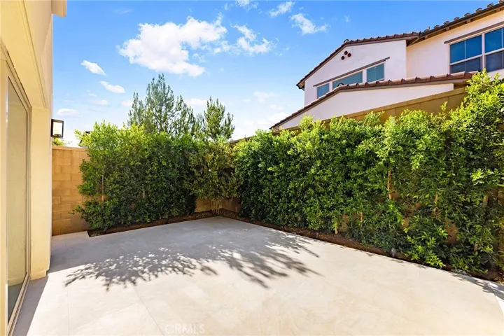 207 Alora, Irvine, California 92618