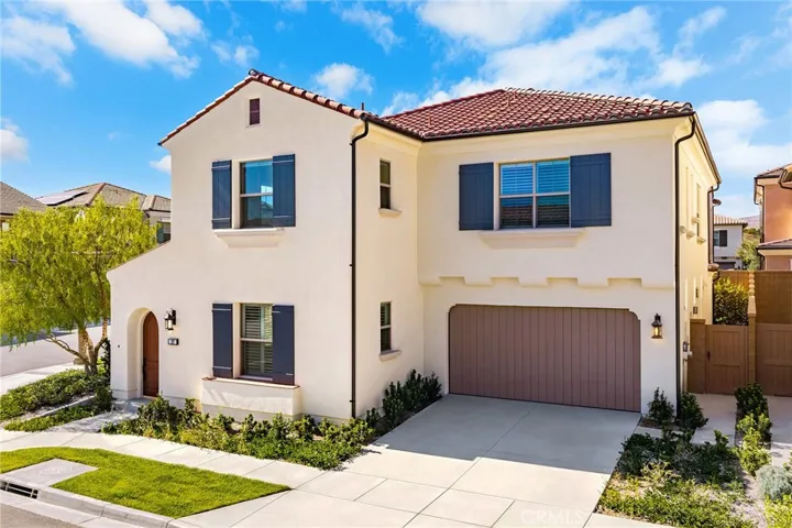 207 Alora, Irvine, California 92618
