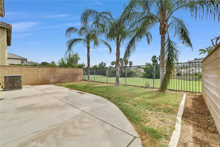 5654 Mapleview, Riverside, California 92509