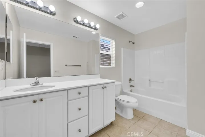 5654 Mapleview, Riverside, California 92509