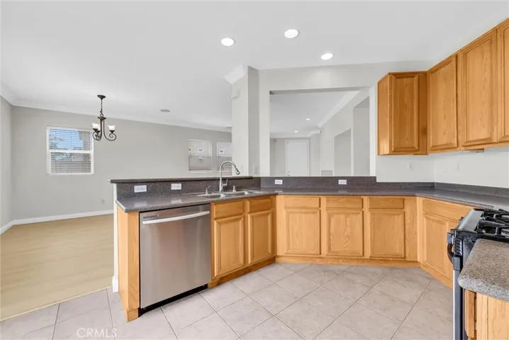 5654 Mapleview, Riverside, California 92509