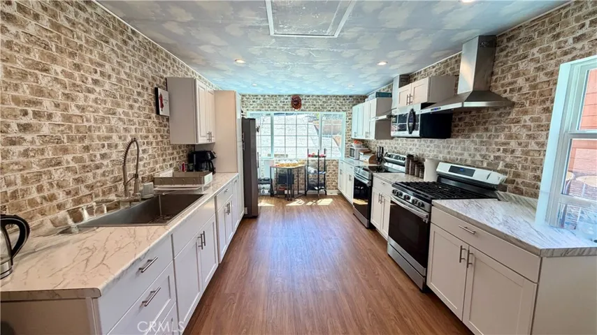 14921 Ward Drive, Pine Mountain Club, California 93225