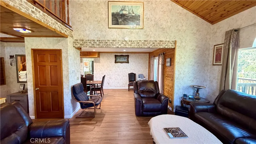 14921 Ward Drive, Pine Mountain Club, California 93225
