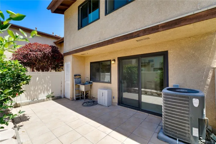 1231 S Golden West 11, Arcadia, California 91007
