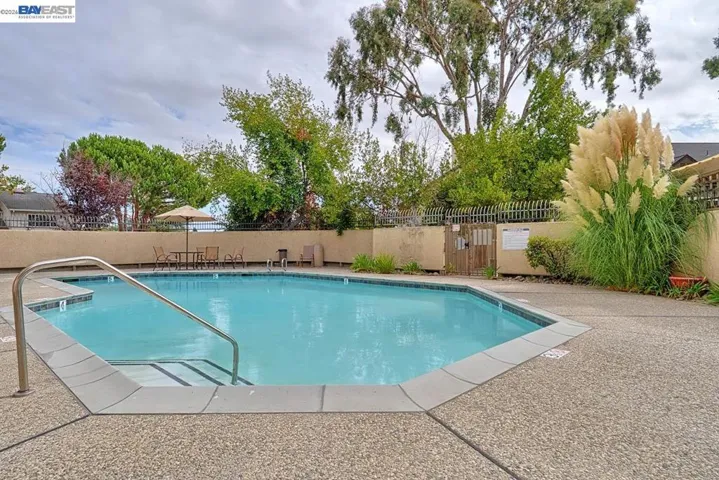 685 Dartmore Ln 365, Hayward, California 94544