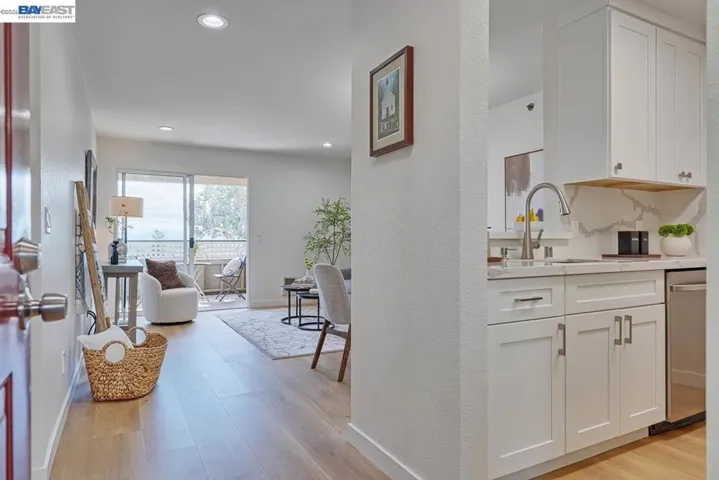 685 Dartmore Ln 365, Hayward, California 94544