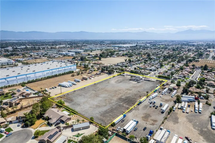 10674 Locust, Bloomington, California 92316