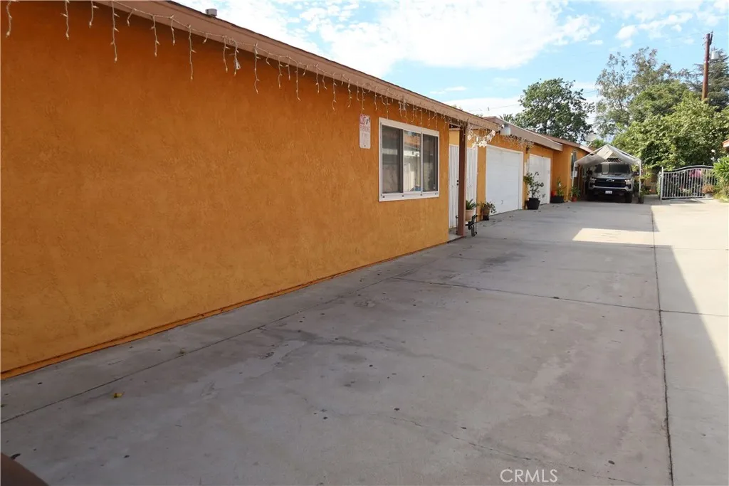329 E Belmont, Ontario, California 91761 — photo 4