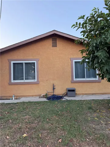 Front Exterior- Unit 329