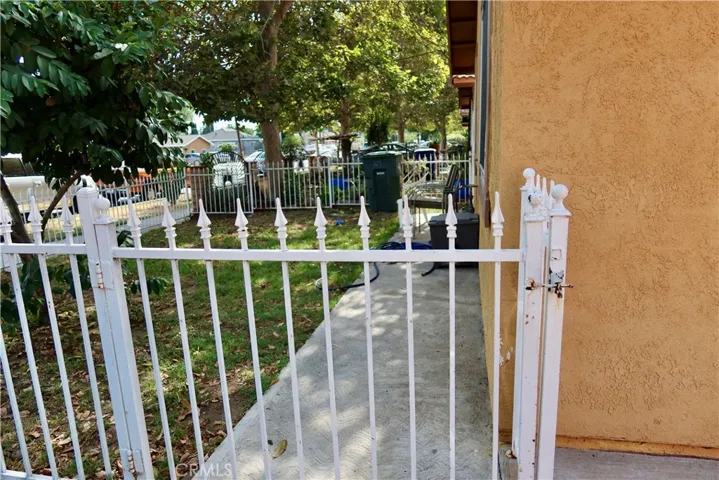 Front Exterior Gate(Unit 329)