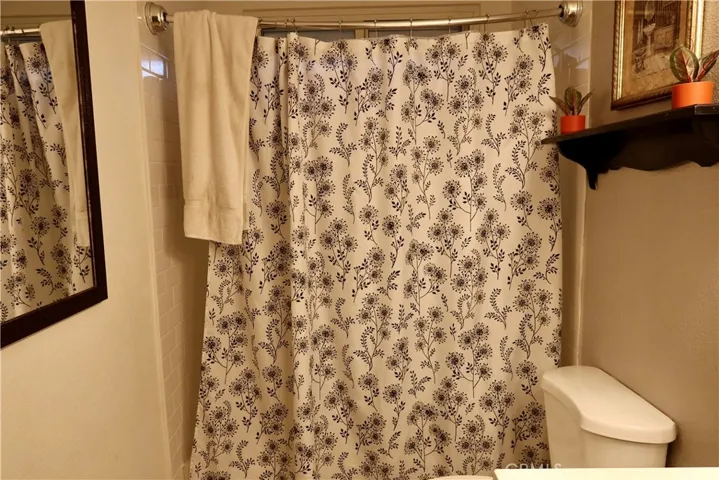 Bathroom(Unit 329)