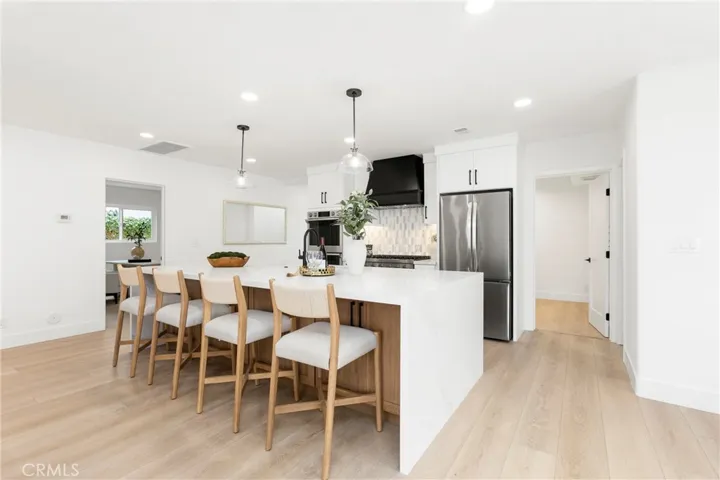 Spectacular Kitchen w/Waterfall Island and Stainless Steel Appliances