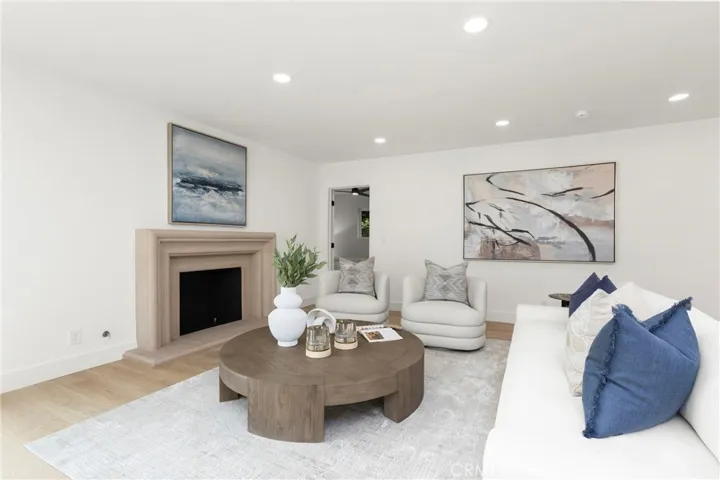 Original Photo - No AI edit of Fireplace - Family Room