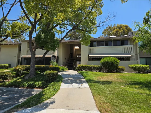 13504 La Jolla, La Mirada, California 90638