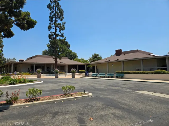 13504 La Jolla, La Mirada, California 90638