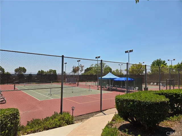 13504 La Jolla, La Mirada, California 90638