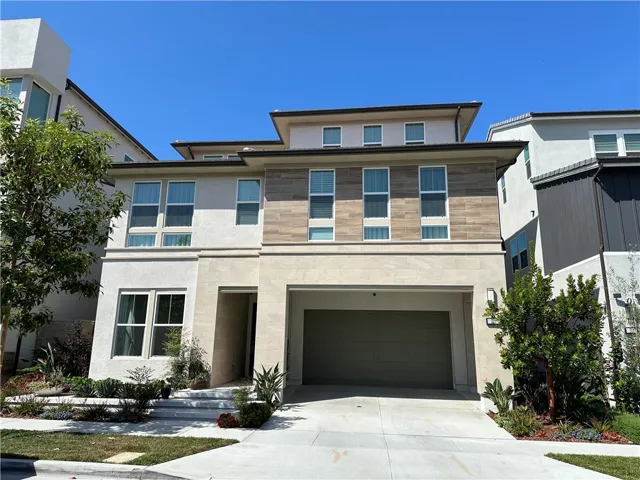 321 Burwood, Lake Forest, California 92630