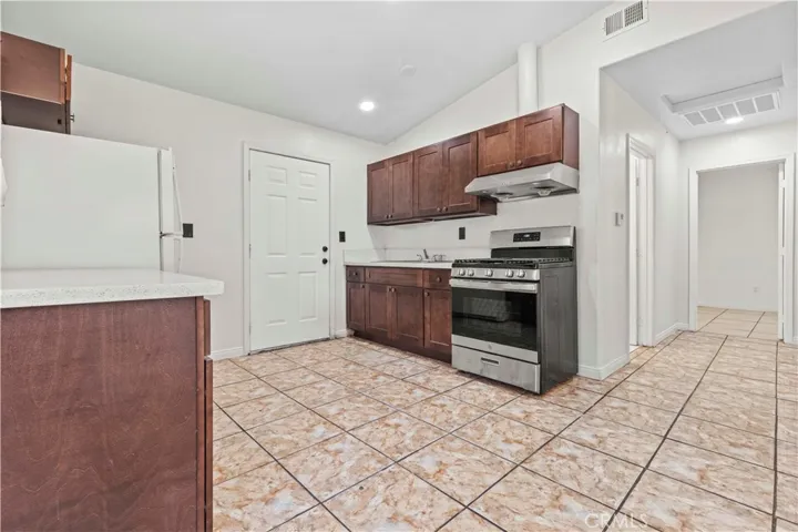 10127 Finch Ave, Rancho Cucamonga, California 91737