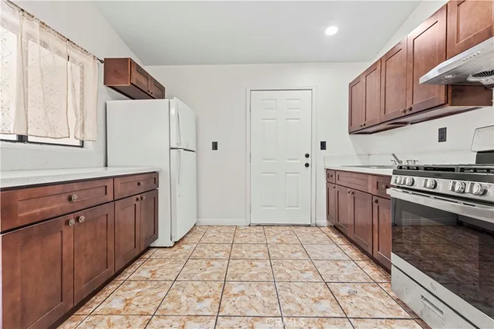 10127 Finch Ave, Rancho Cucamonga, California 91737