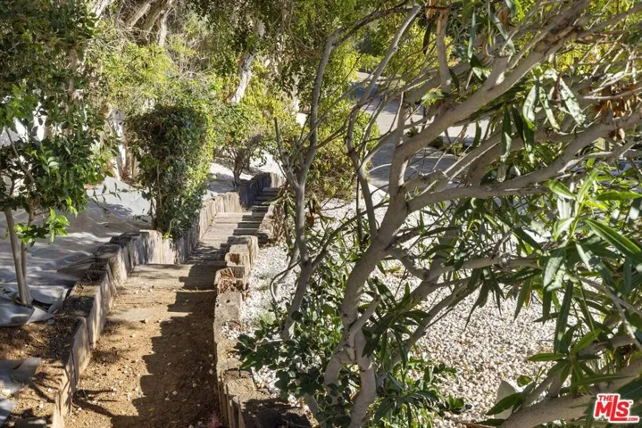 3909 Villa Costera, Malibu, California 90265