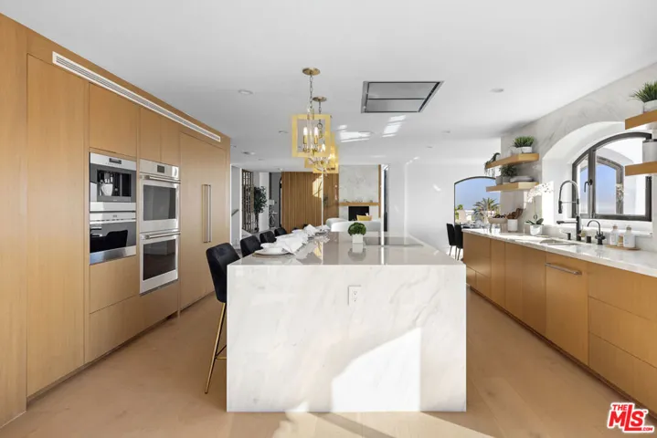 3909 Villa Costera, Malibu, California 90265