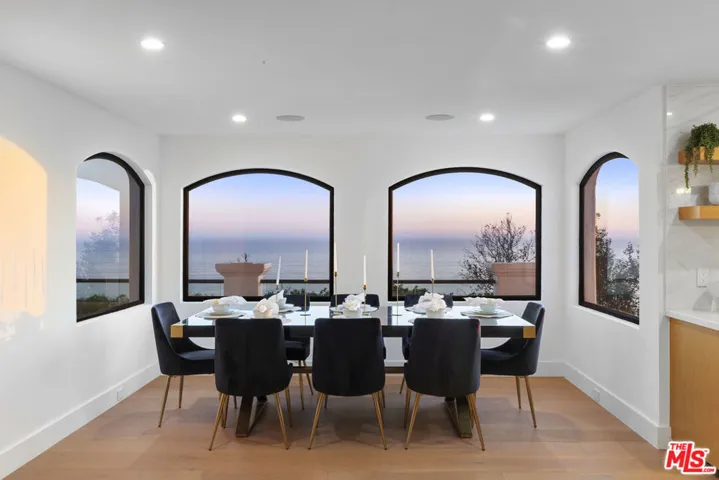 3909 Villa Costera, Malibu, California 90265