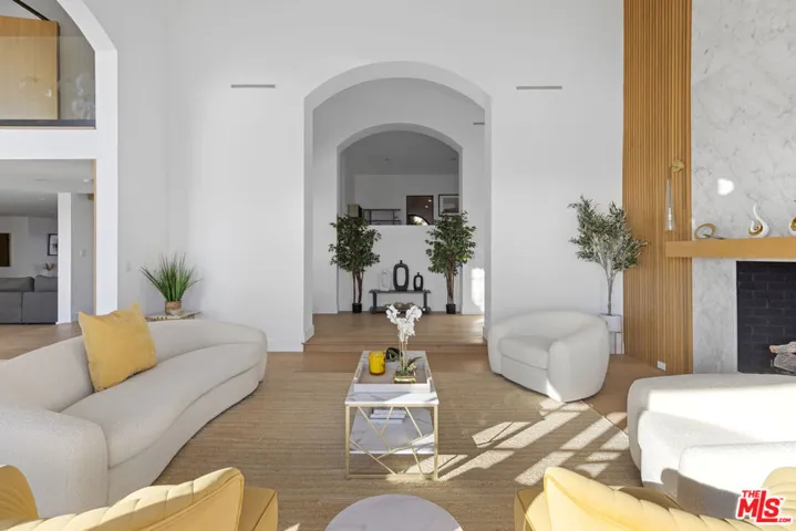3909 Villa Costera, Malibu, California 90265