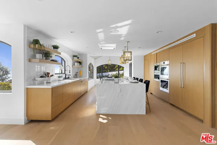 3909 Villa Costera, Malibu, California 90265