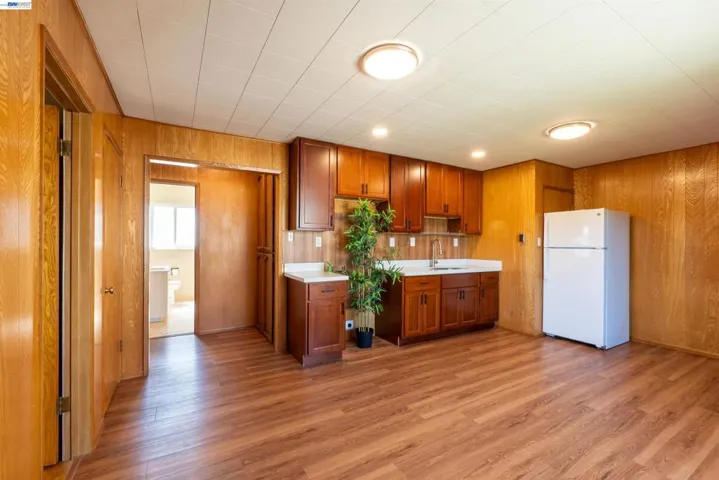 404 Bradrick Dr, San Leandro, California 94578